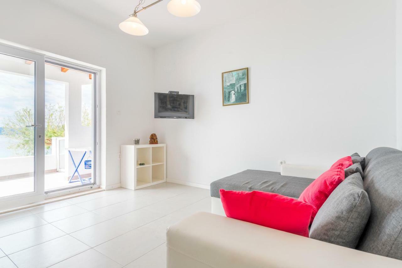 Apartments Miro Mimice Zewnętrze zdjęcie