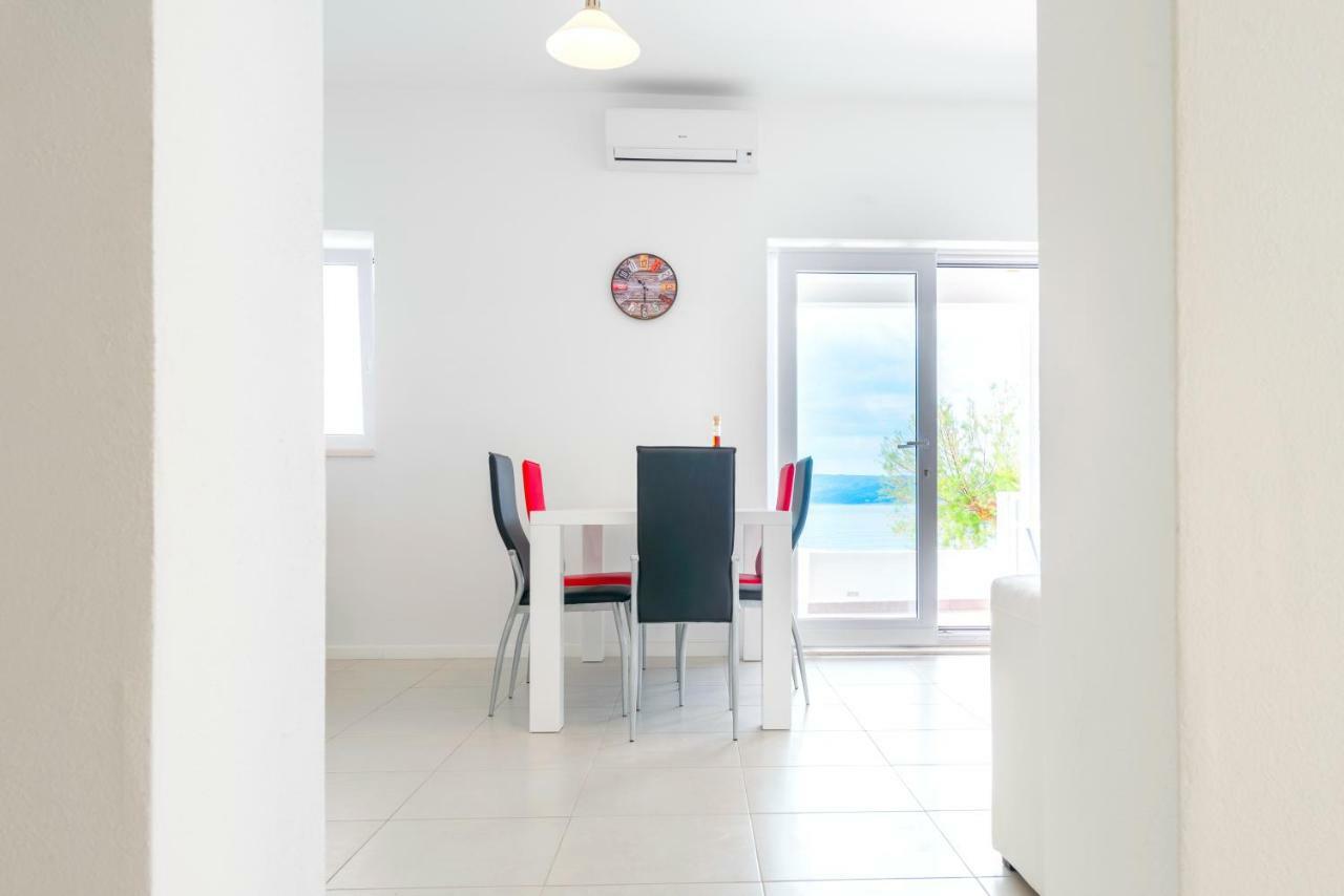 Apartments Miro Mimice Zewnętrze zdjęcie